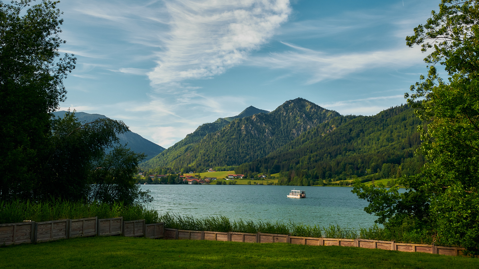 Die Insel im Schliersee | Magazin | Mr. München | Foto: Glanz & Gorilla